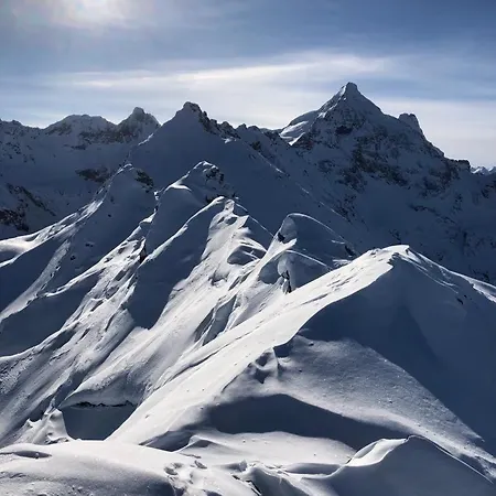 - Appartementhaus Alma Daire *