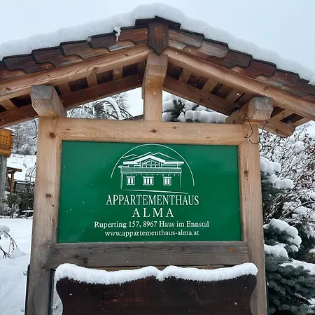 - Appartementhaus Alma Daire *